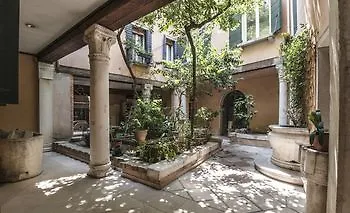 Casa Dolce Venezia Guest House 3*, Venice Italy
